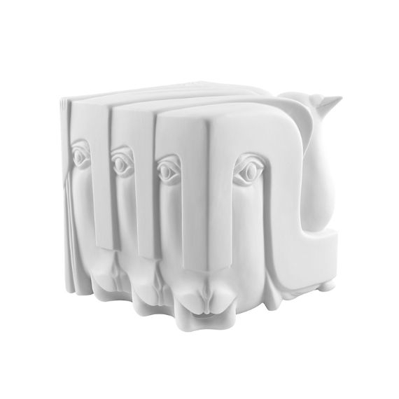 Gárgulas Guerra e Paz Vista Alegre