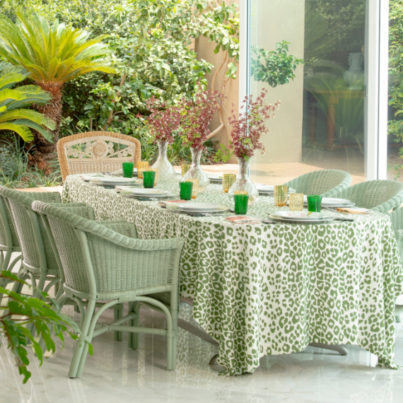 Toalha de Mesa 1,80x3,20 Leopard Verde Linho