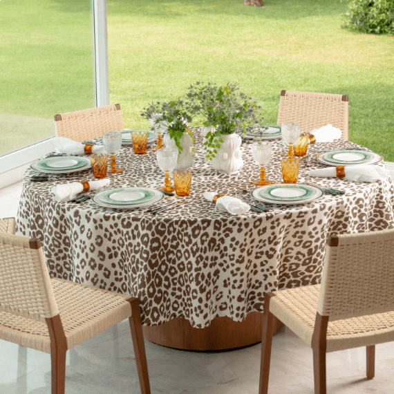 Toalha de Mesa Leopard 1,80x3,80 Linho Matouk