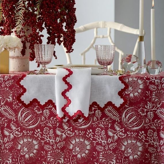 Toalha de Mesa Granada Scarlet 1,80 x 4,20 Linho Matouk