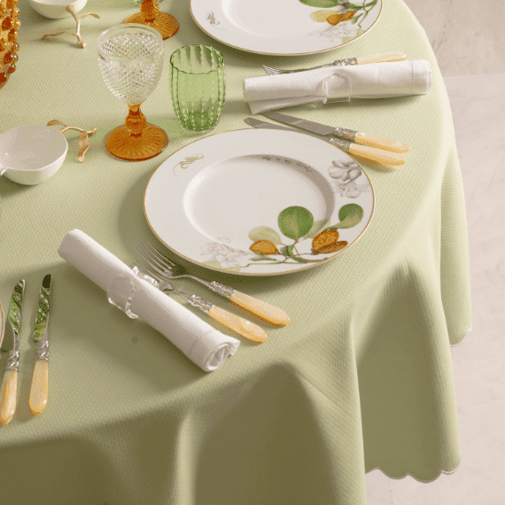 Toalha de Mesa Savannah Garden Verde Redonda 2,75 Matouk