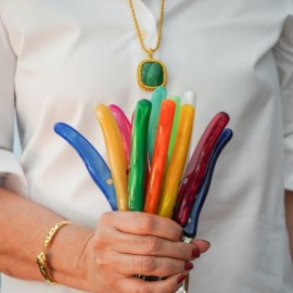 Caixa com 12 Facas de Mesa Claude Dozorme Laguiole Coloridas