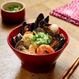 Noodle Bowl Kobe Vermelho Le Creuset