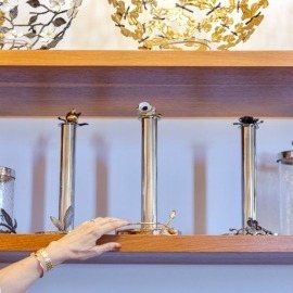 Porta Toalha de Papel Anêmona Michael Aram